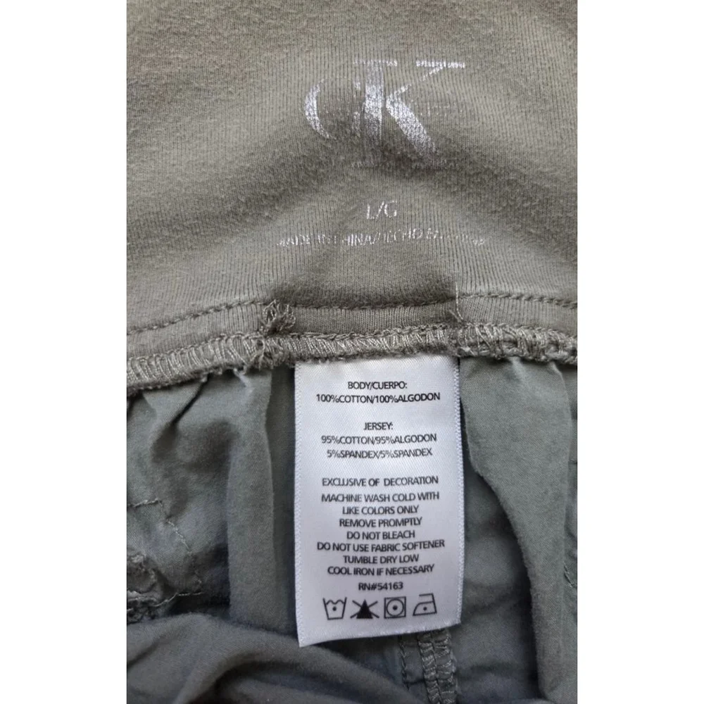 Women's Calvin Klein Maternity Cargo Shorts L Khaki - Picture 3 of 4